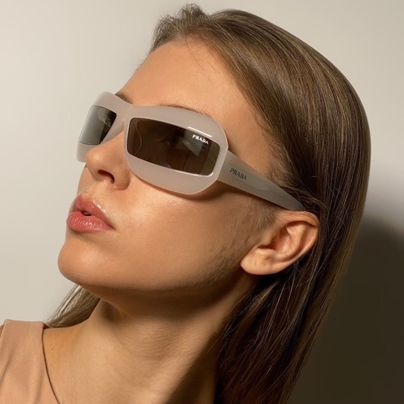 NEW PRADA SUNGLASSES LIMITED EDITION - Picture 1 of 13